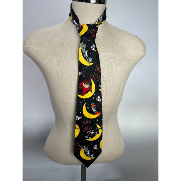 Looney Tunes Addiction Halloween Twick or Tweet Tie Polyester Black - Picture 1 of 16